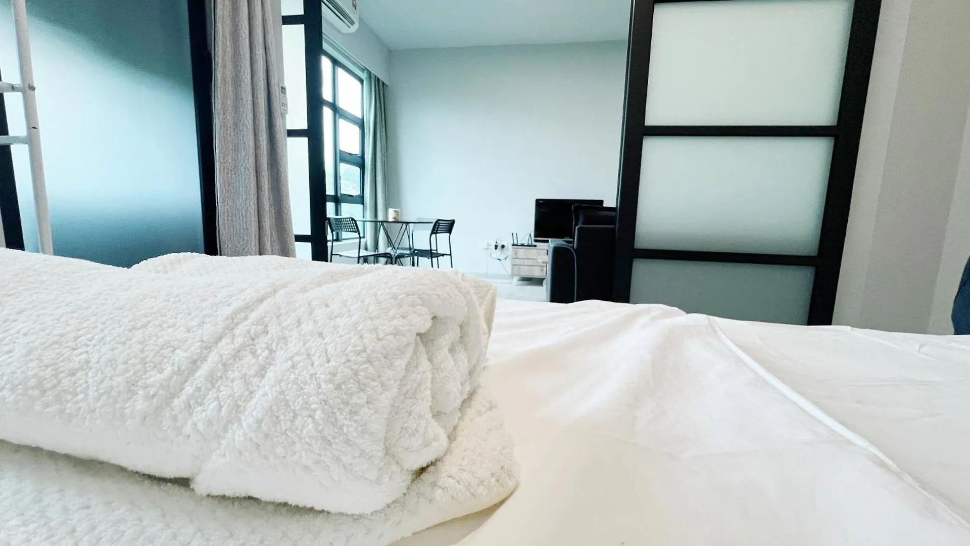 合一民宿3 Unity Homestay 3 Jq New 5Pax Netflix Cinema Kota Kinabalu 0*,  Malaysia
