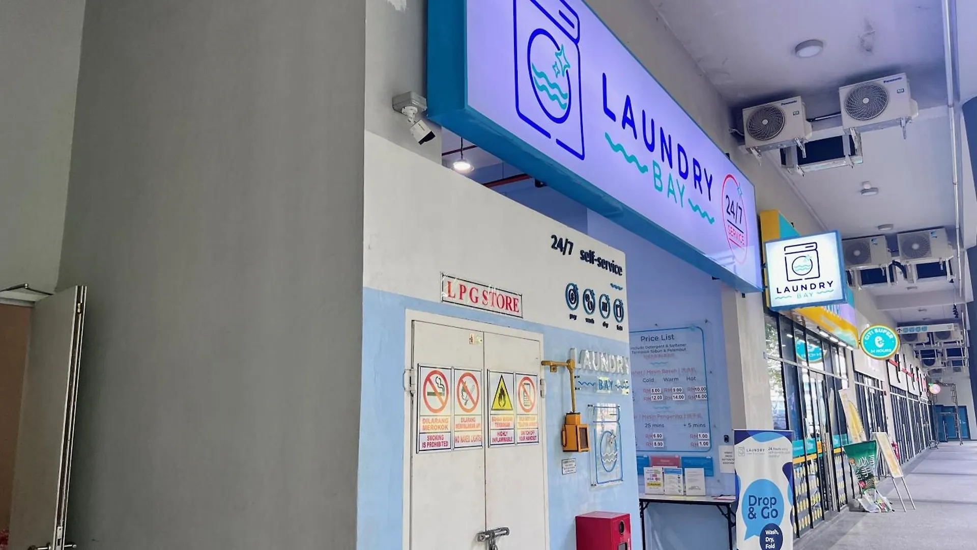 合一民宿3 Unity Homestay 3 Jq New 5Pax Netflix Cinema Kota Kinabalu 0*,  Malaysia
